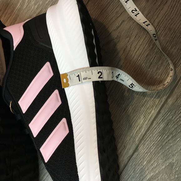 NWT Adidas QT Racer 2.0 Black Pink Cloudfoam Comfort Size 10 Sneakers - Picture 6 of 9